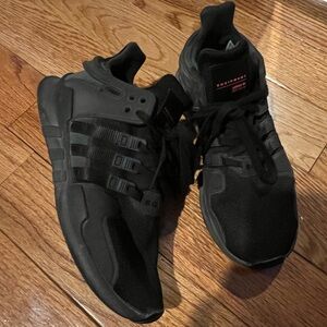 adidas EQT Support Adv
Triple Black